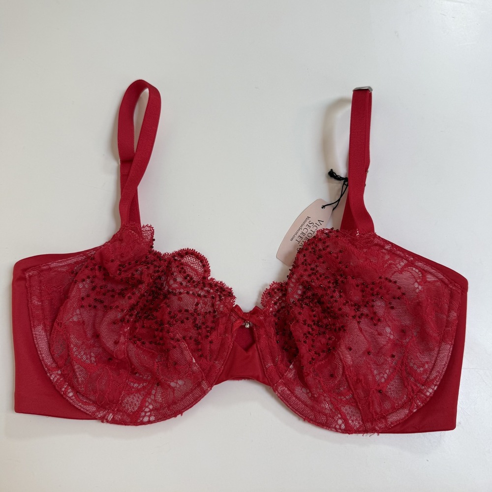 Victoria's Secret New with Tages, nlined Demi Bra Red Women 32DD Beaded Lace NWT
